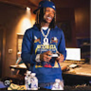 Meet your Posher, Avery